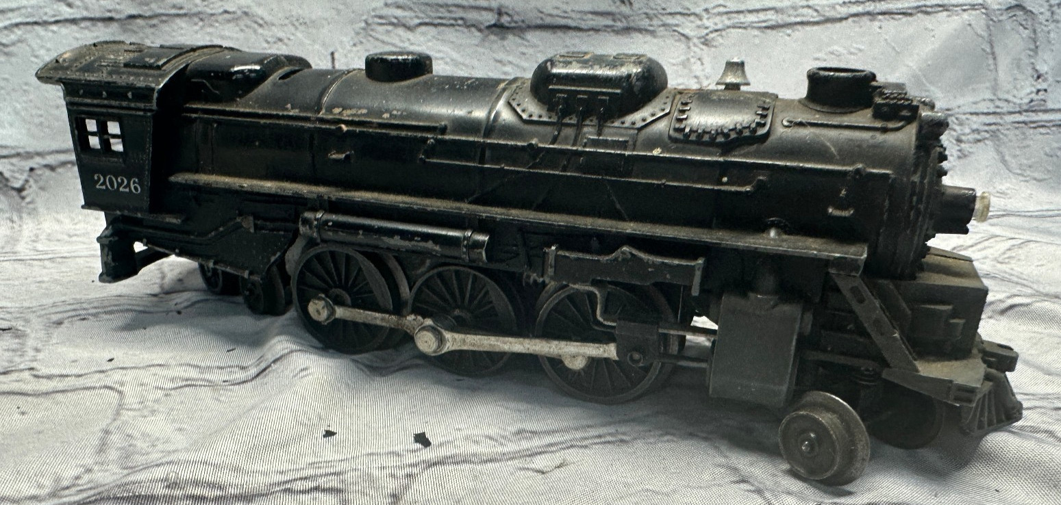 intage Lionel Lines 2026 Steam Locomotive Engine 2-6-2 O Gauge Postwar Train die