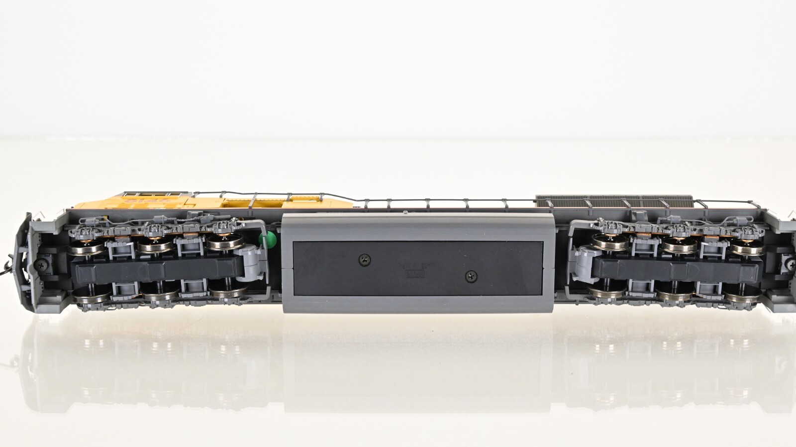 KATO EMD SD90/43MAC Union Pacific 8146 HO scale