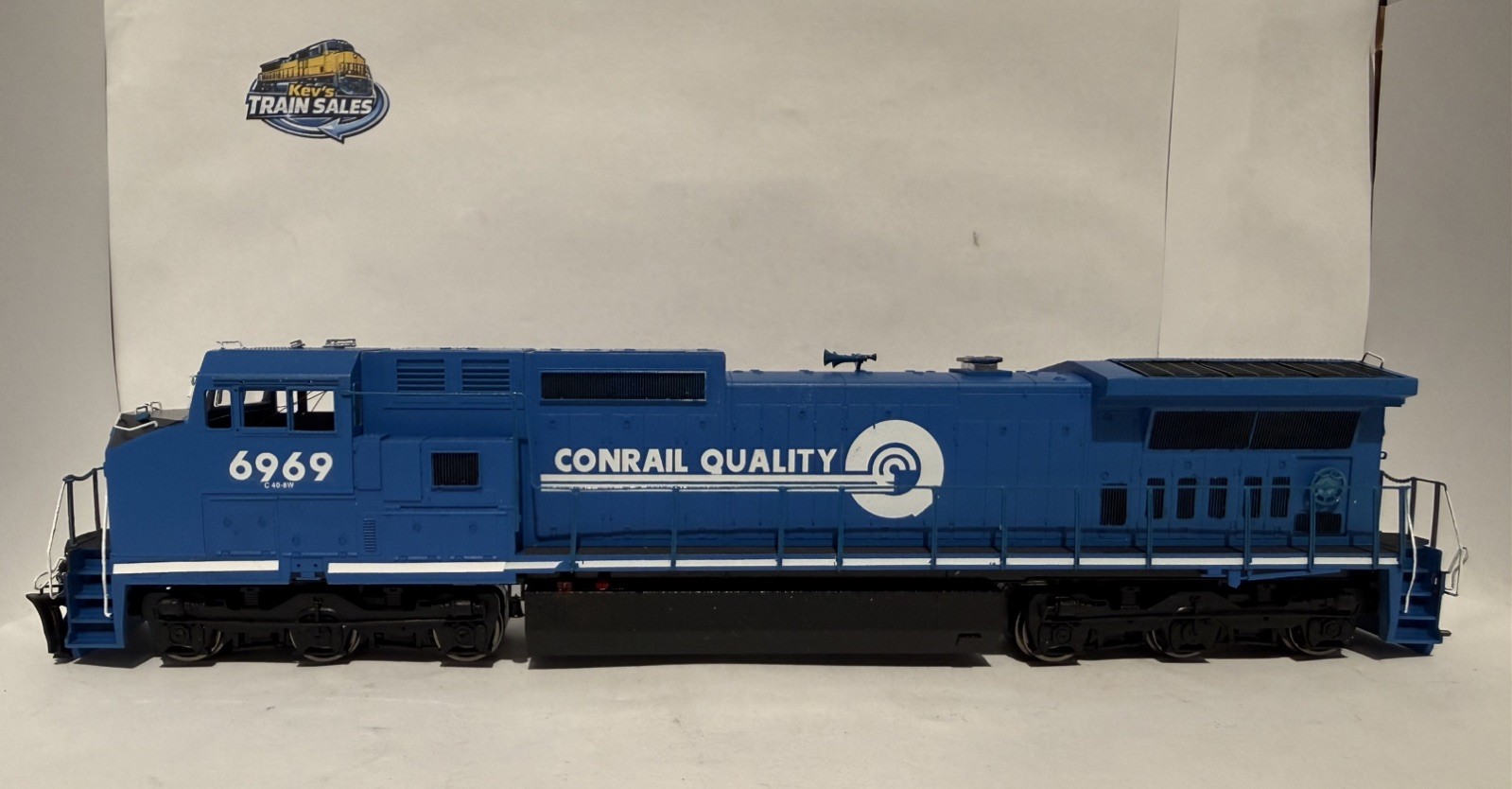 Atlas Master HO Scale Dash 8-40CW Conrail Quality #6969 DCC/DC Custom Built