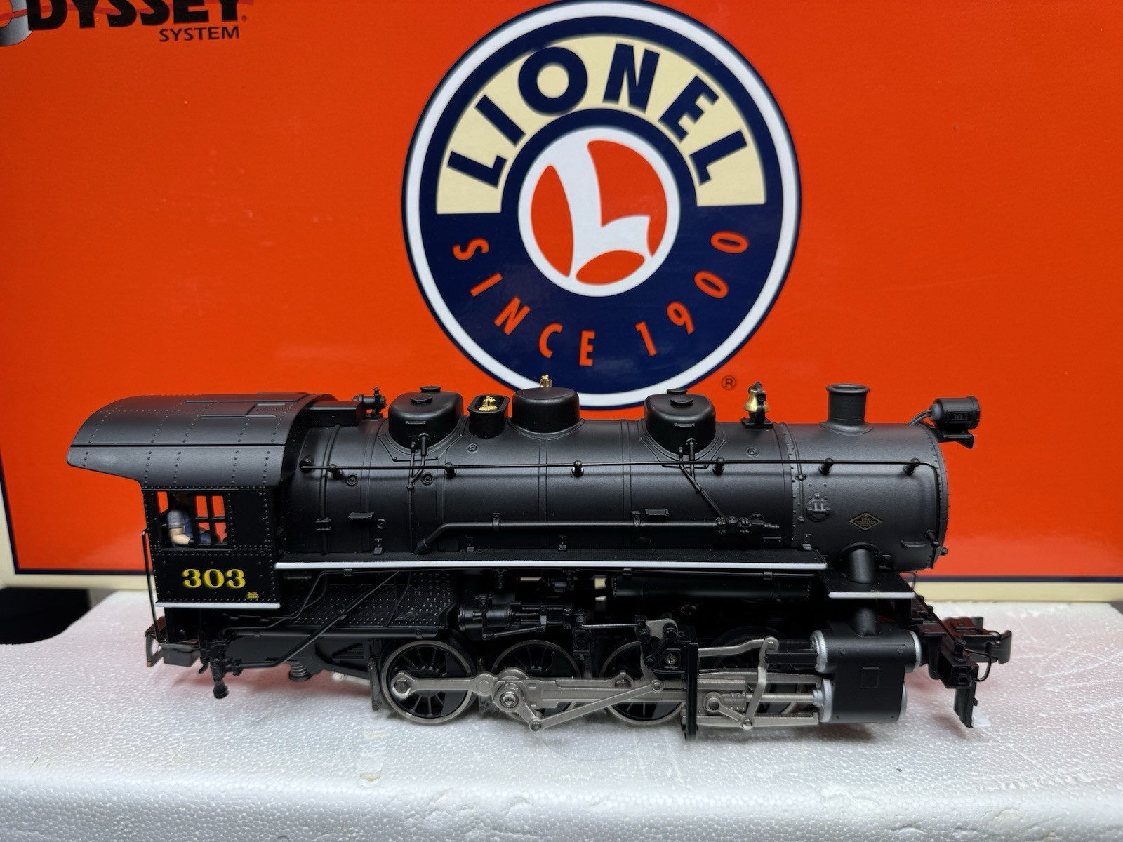 Lionel 6-38048 TMCC Nickel Plate Road NKP USRA 0-8-0 steam engine #303 LNIB