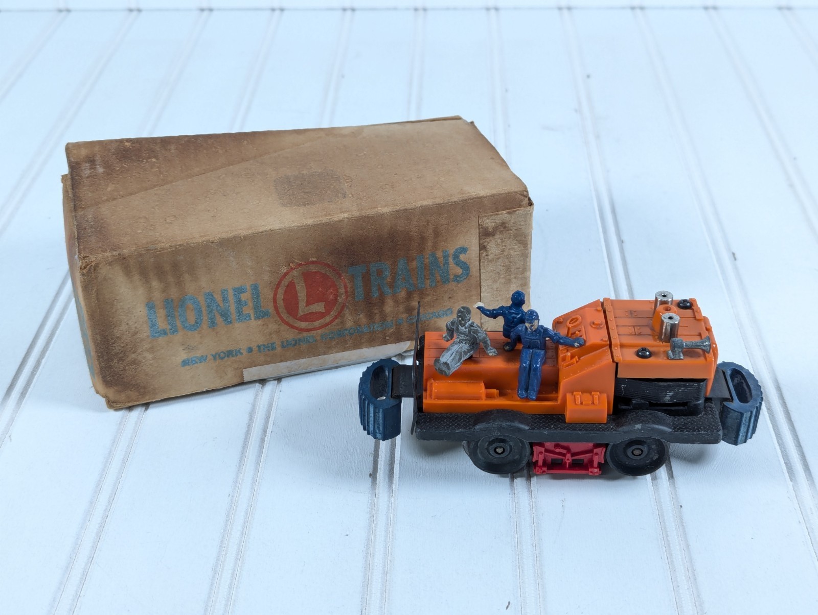 Lionel #50 O Gauge Gang Car Motorized Track Maintenance Orange w/ Original Box