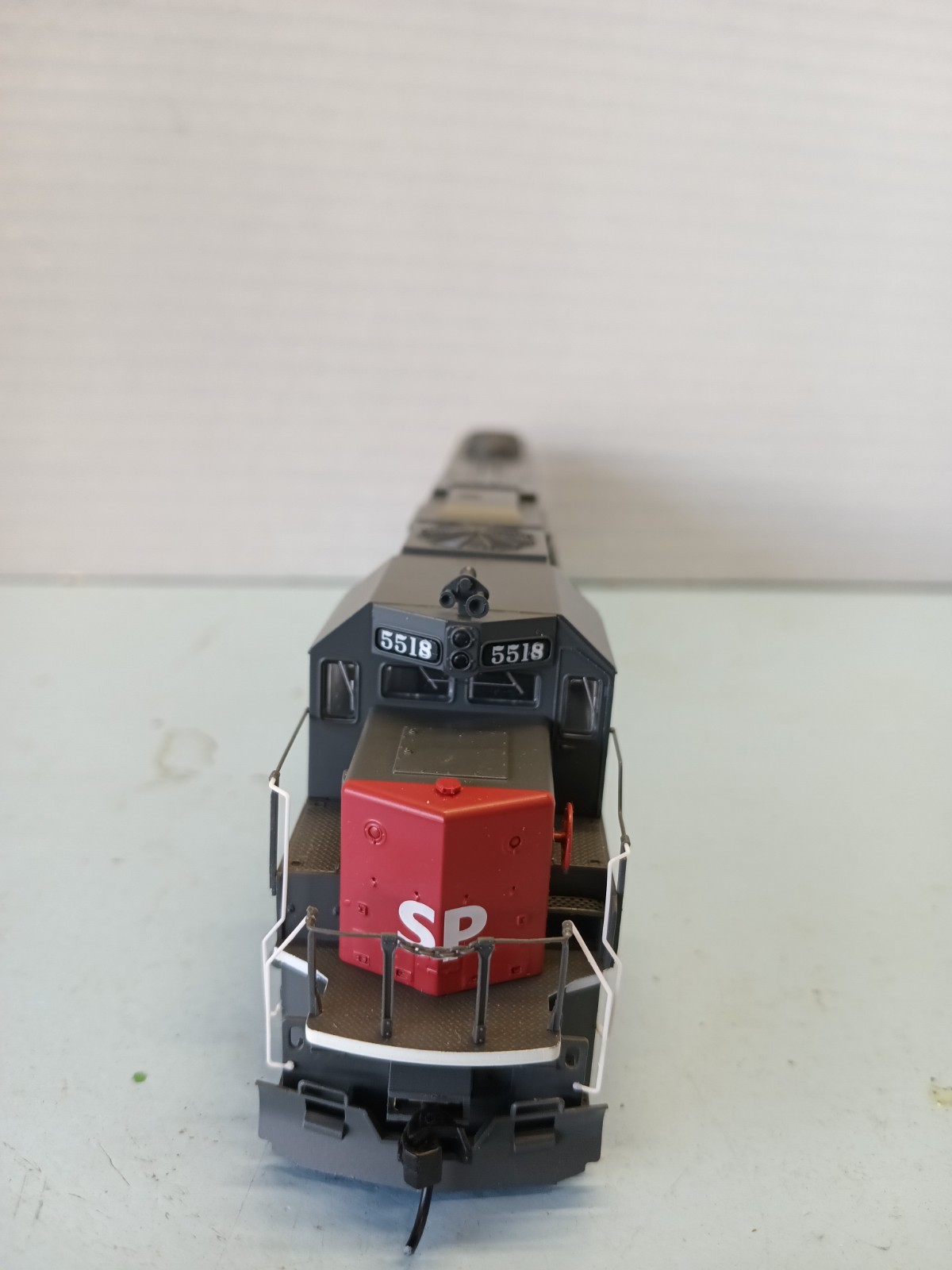 HO-Scale Walthers Southern Pacific SD50. DCC Sound Lights Original Box Packaging