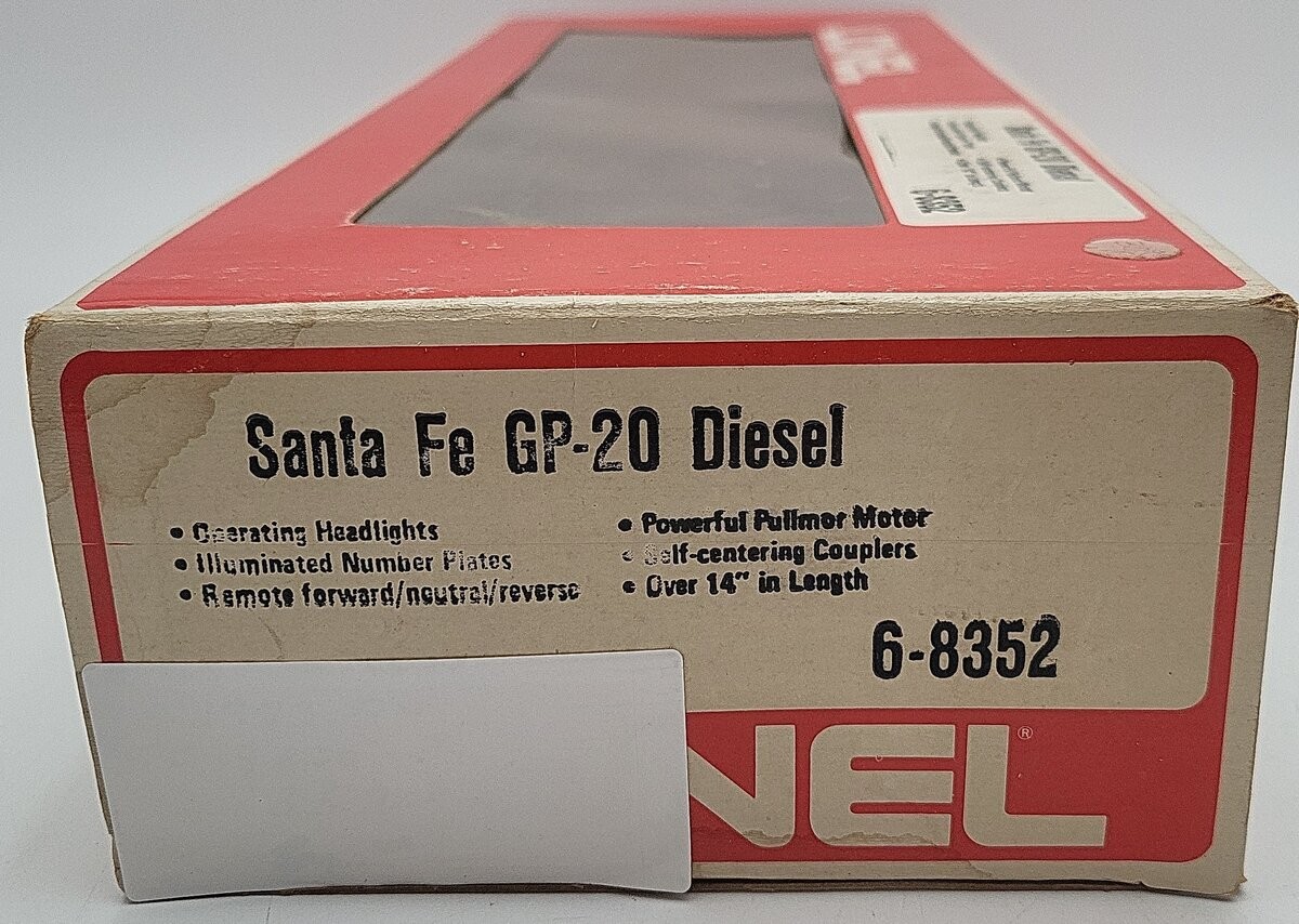 Lionel 6-8352 O Gauge Santa Fe GP-20 Powered Diesel Locomotive #8352/Box