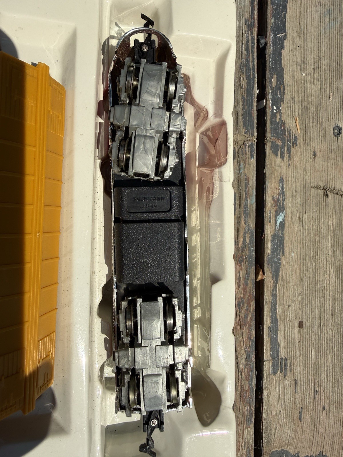 VTG Bachmann HO Scale Santa Fe Flyer Union Pacific Locomotive Train Engines Cars