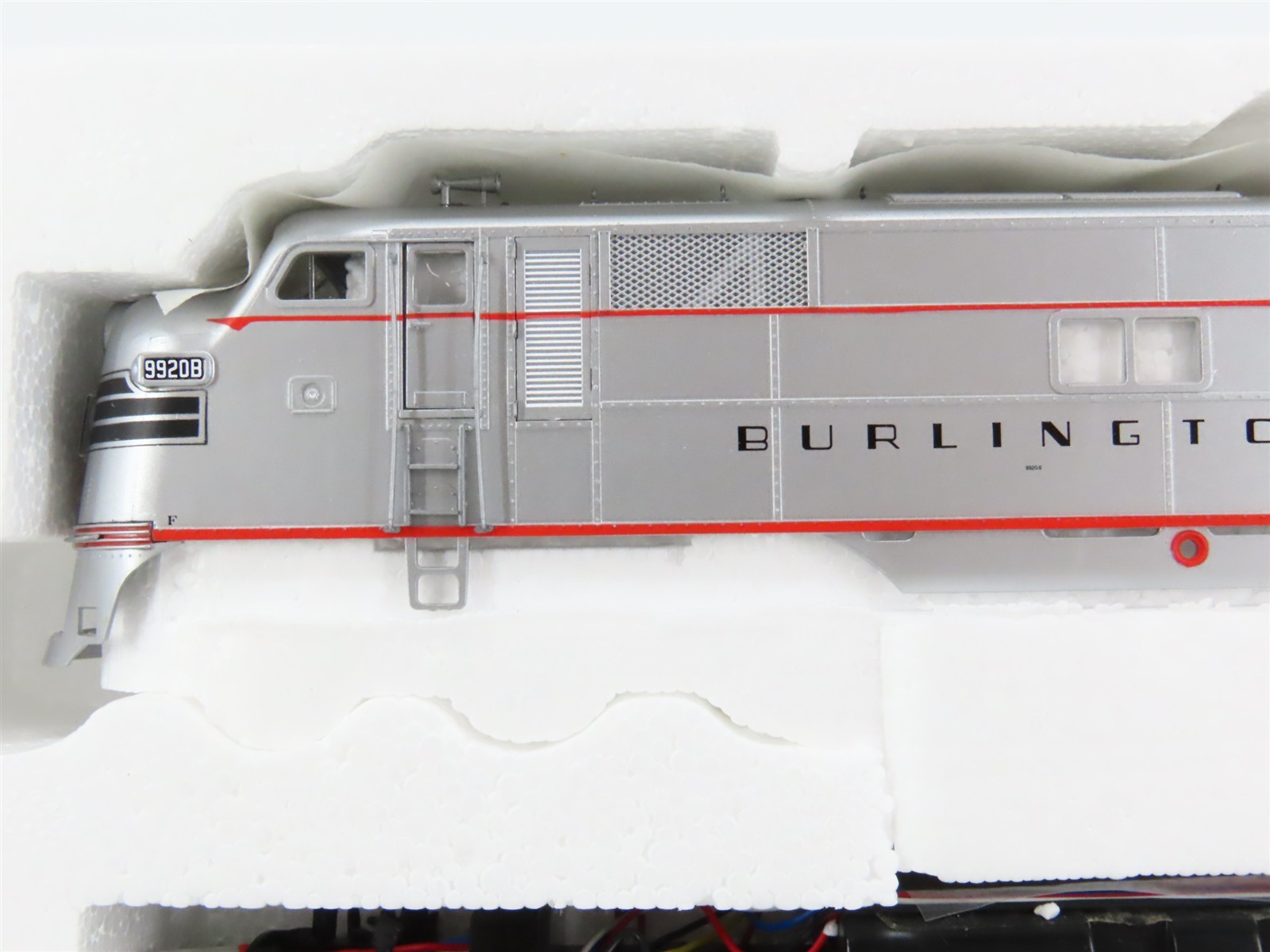 HO Proto 2000 21076 CB&Q Burlington Route EMD E7A Diesel #9920B – DCC Ready