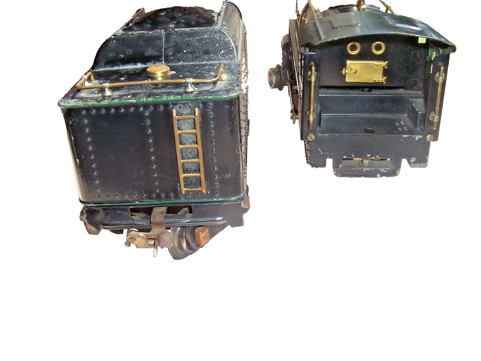 Running Lionel Standard Gauge 2-4-0 Steam Locomotive & Tender 384E and 384T