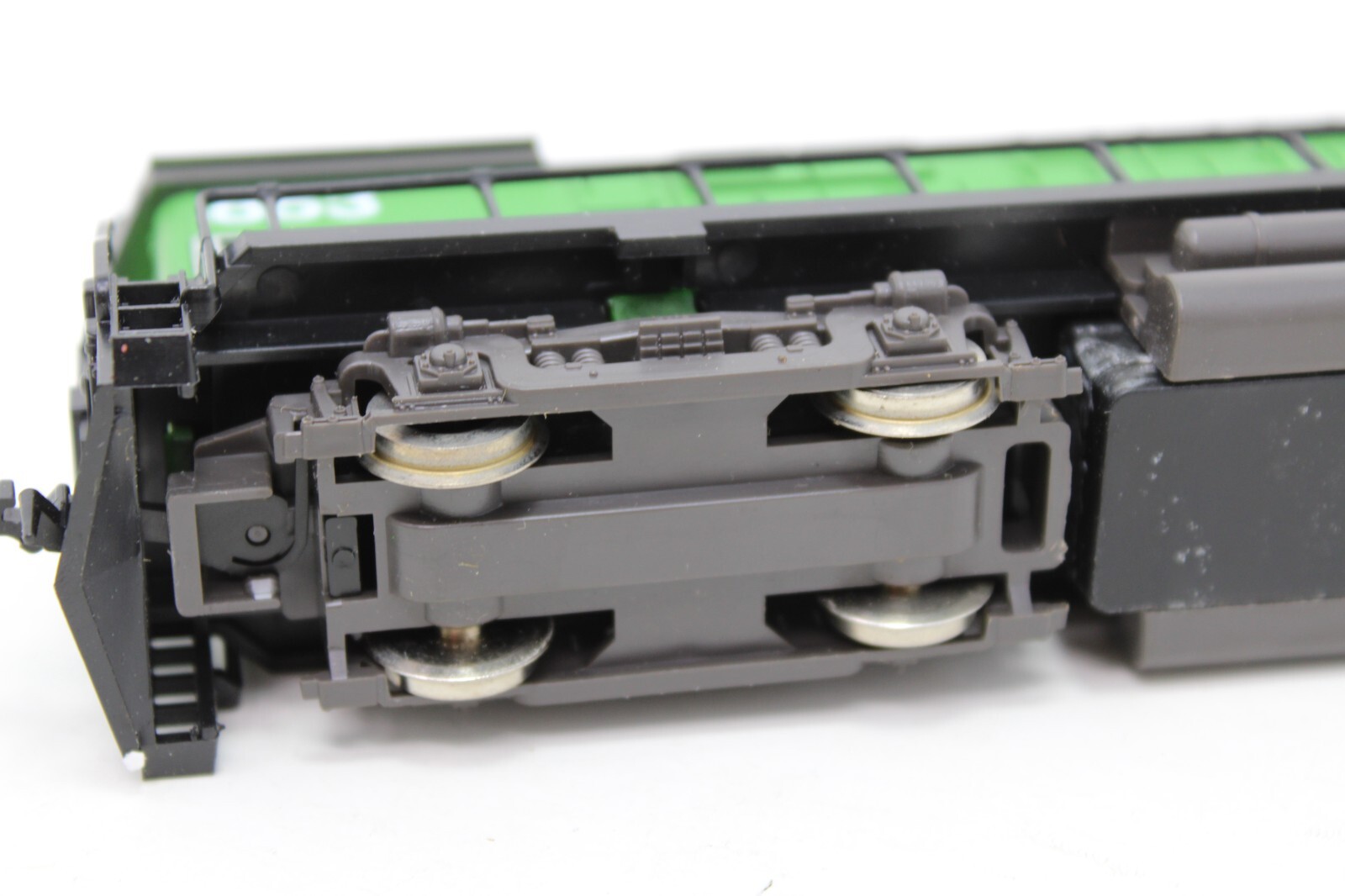 AHM 5015 HO Scale Burlington Northern Alco Century 424 Diesel Locomotive #853