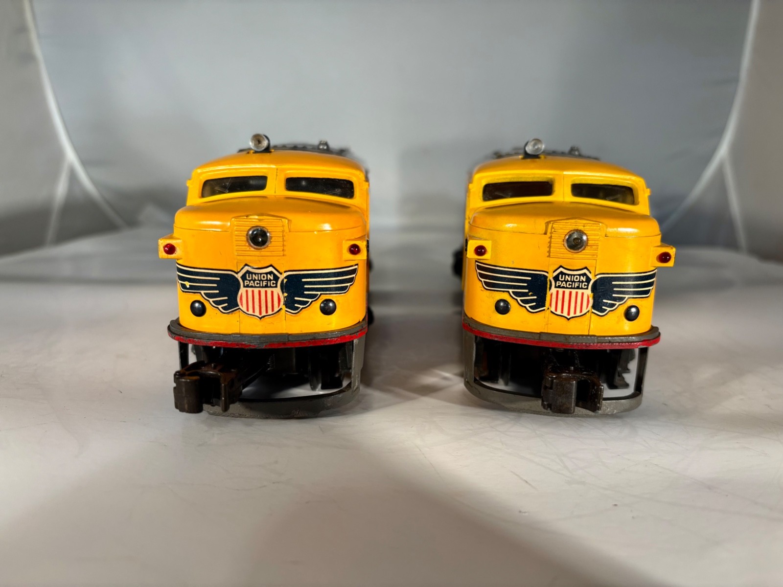 Lionel #2023 Yellow Union Pacific AA Alcos, EX, 1950-51