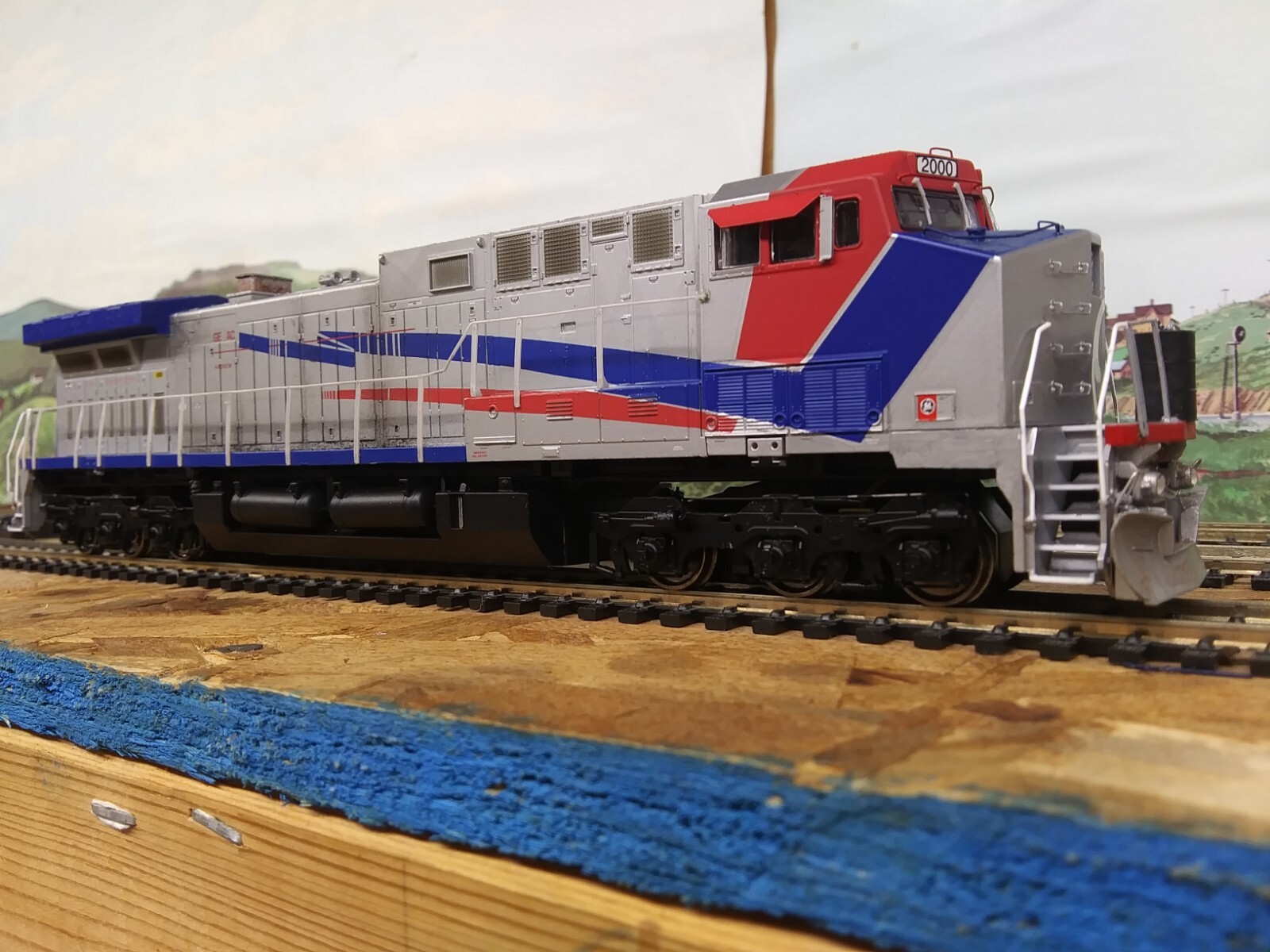 HO Kato/Athearn/Bowser AC4400CW GE Demonstrator #2000 Kitbash Project 95% Done
