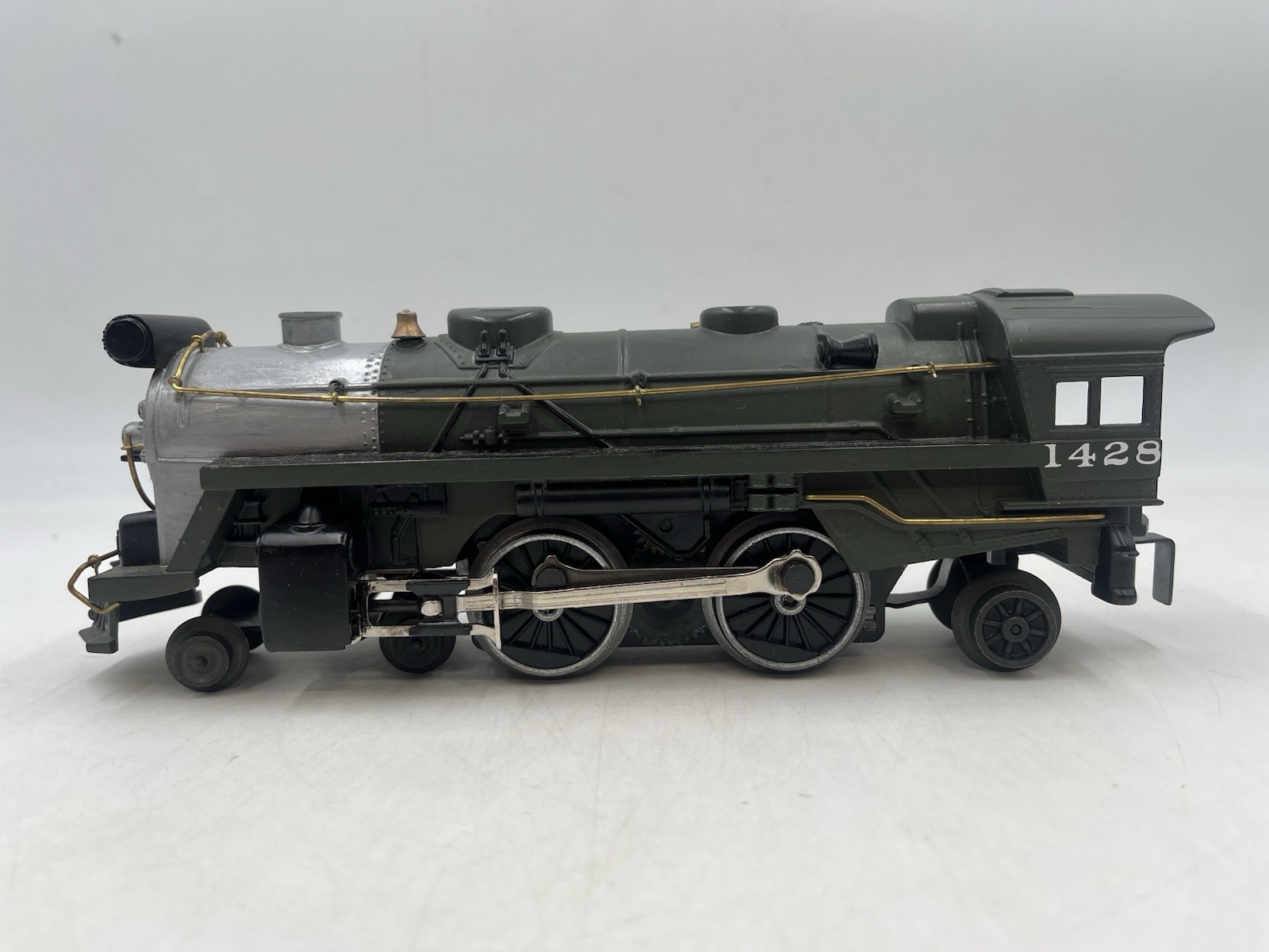 Lionel 1428 Pennsylvania Reading Seashore Lines 4-4-2 Painted