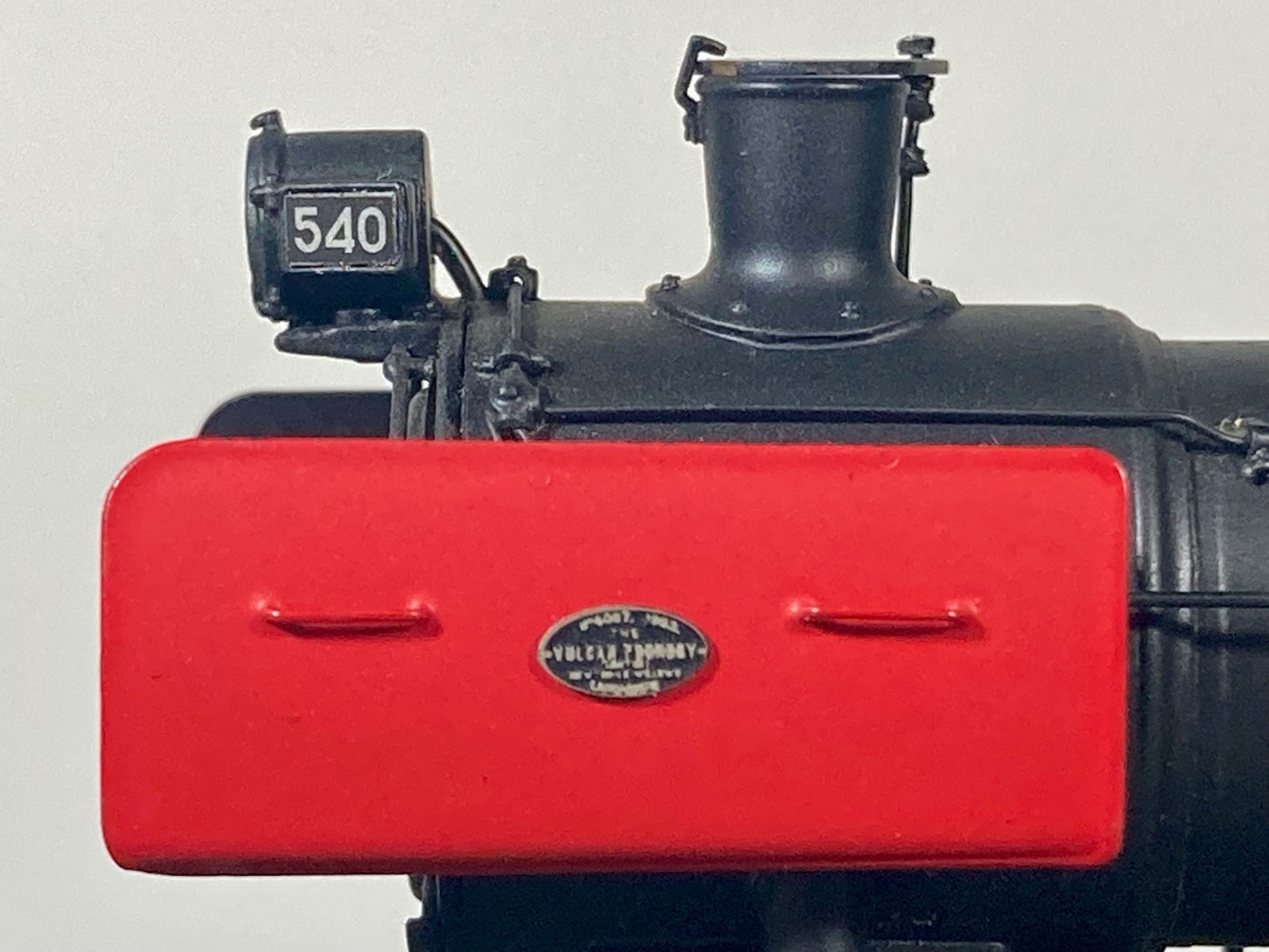 Trainbuilder – Victorian Railways – J Class # J540 Black & Red Steam Locomotive