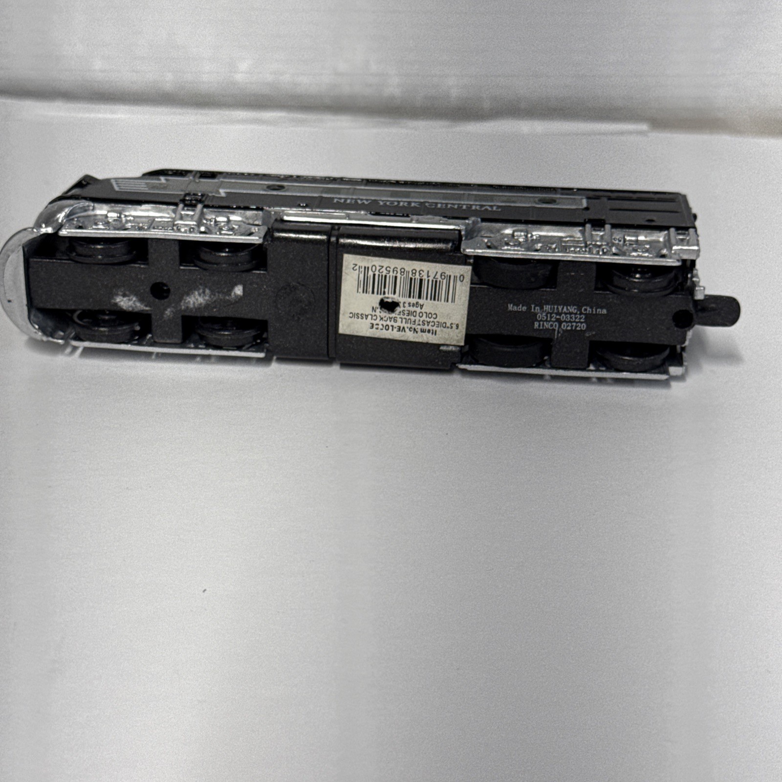Pair Of Pull Back Plastic Diecast Train Diesel Engines Toys 6.5 Inch Length