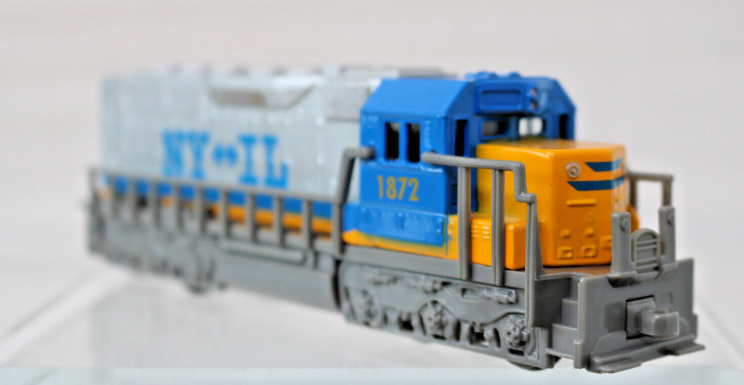 Freight Locomotive Pull Back Power Blue,Yellow Silver #1872 NY &IL Die Cast 7″