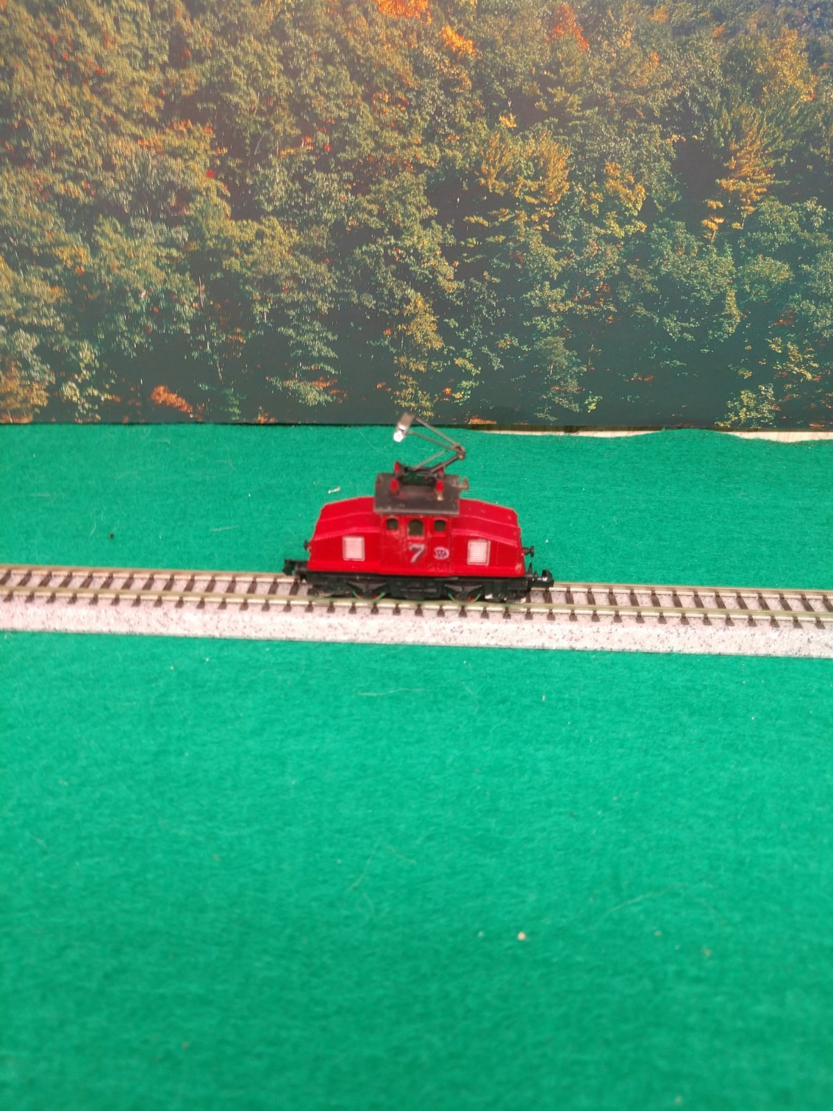 Arnold Rapido European N scale 2 axle electric switcher – New – Item #0244