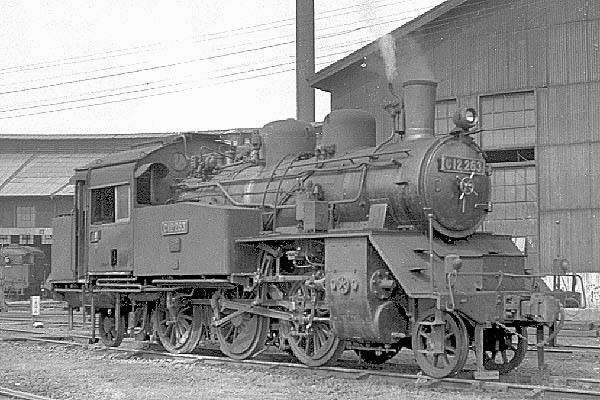 Kato 2022-1 JNR Steam Locomotive c12, NIB, n scale, ships from the USA