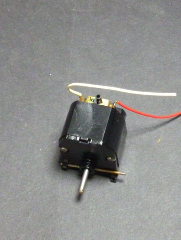 Ho AHM Diesel locomotive sharknose motor no worm gear