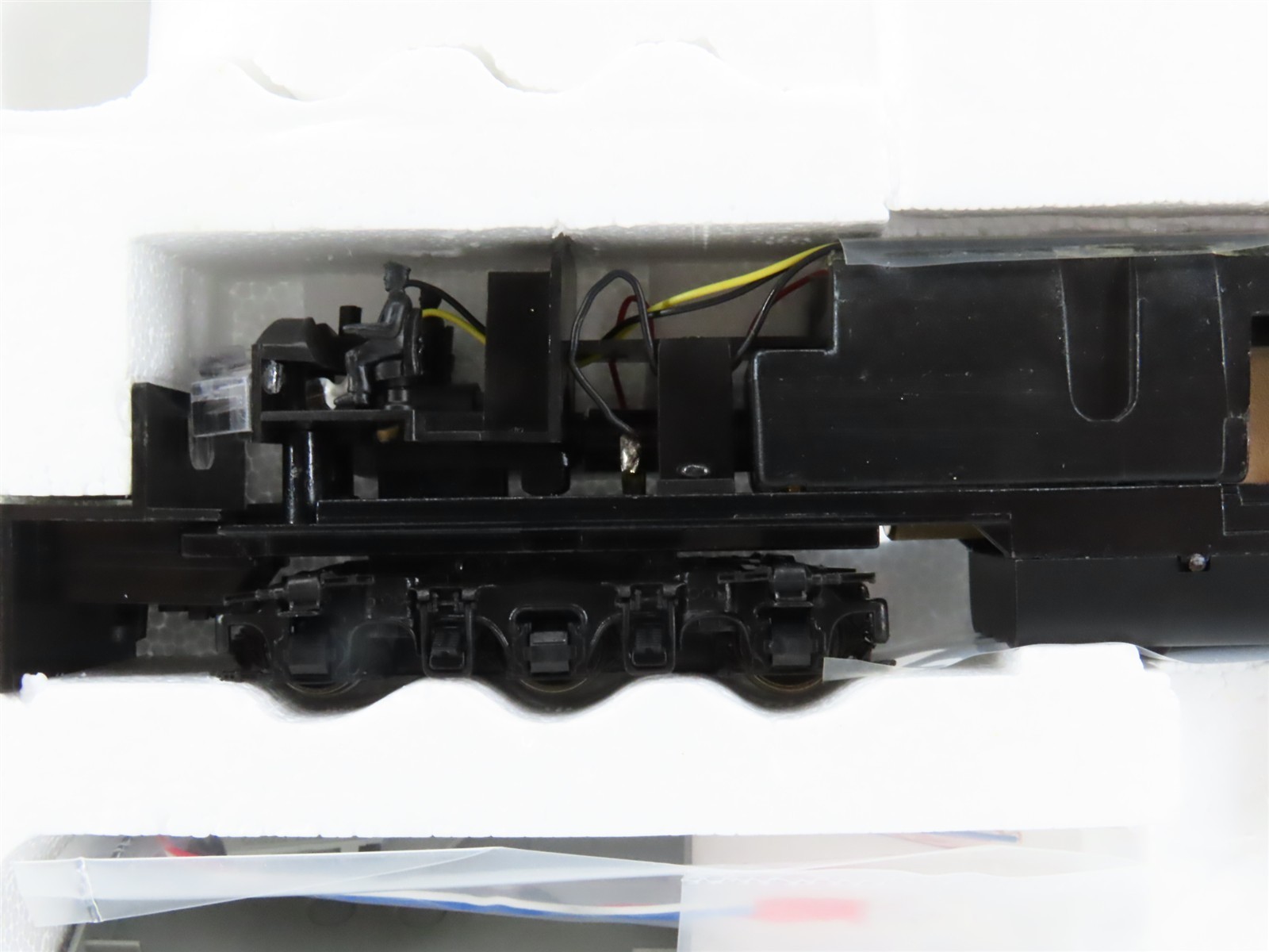 HO Scale Proto 2000 21072 Undecorated EMD E7A Diesel Locomotive – DCC Ready