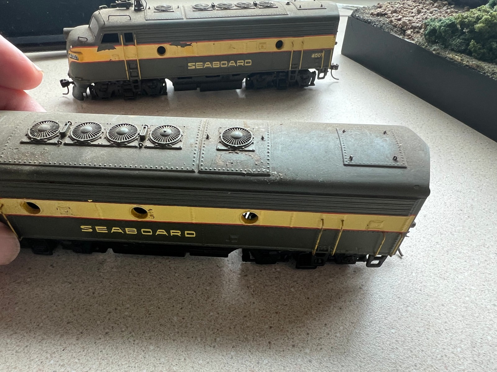 Custom ,Detailed, Dummies Athearn HO Scale F7A & B SEABOARD Green/Yellow