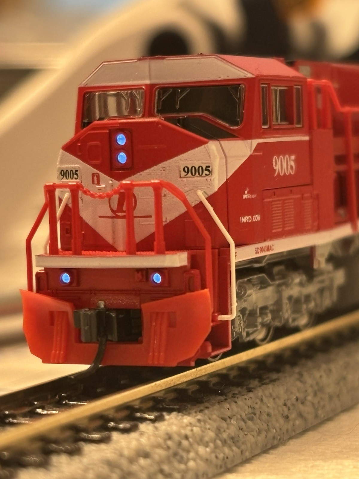 Kato SD90/43MAC INDIANA Rail Road Locomotive #9005 W/XL Sound