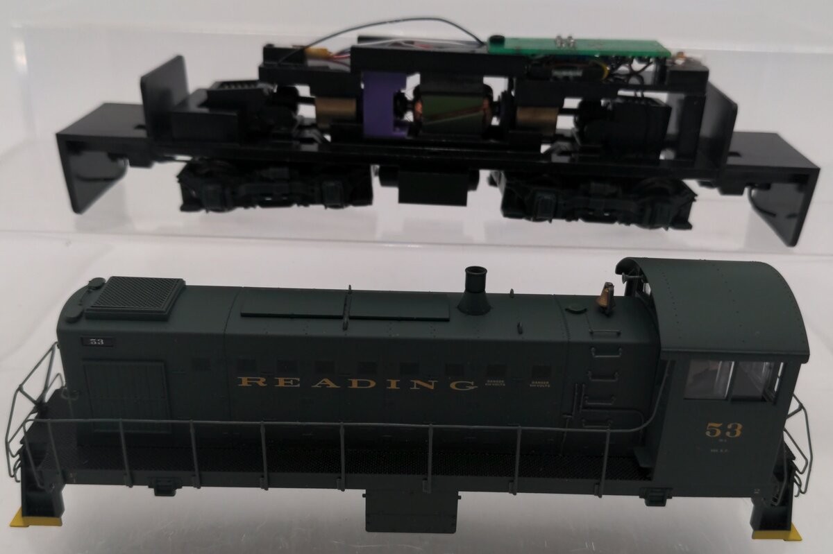 Proto 2000 21365 O Reading Alco S1 Diesel Switcher #53 EX/Box