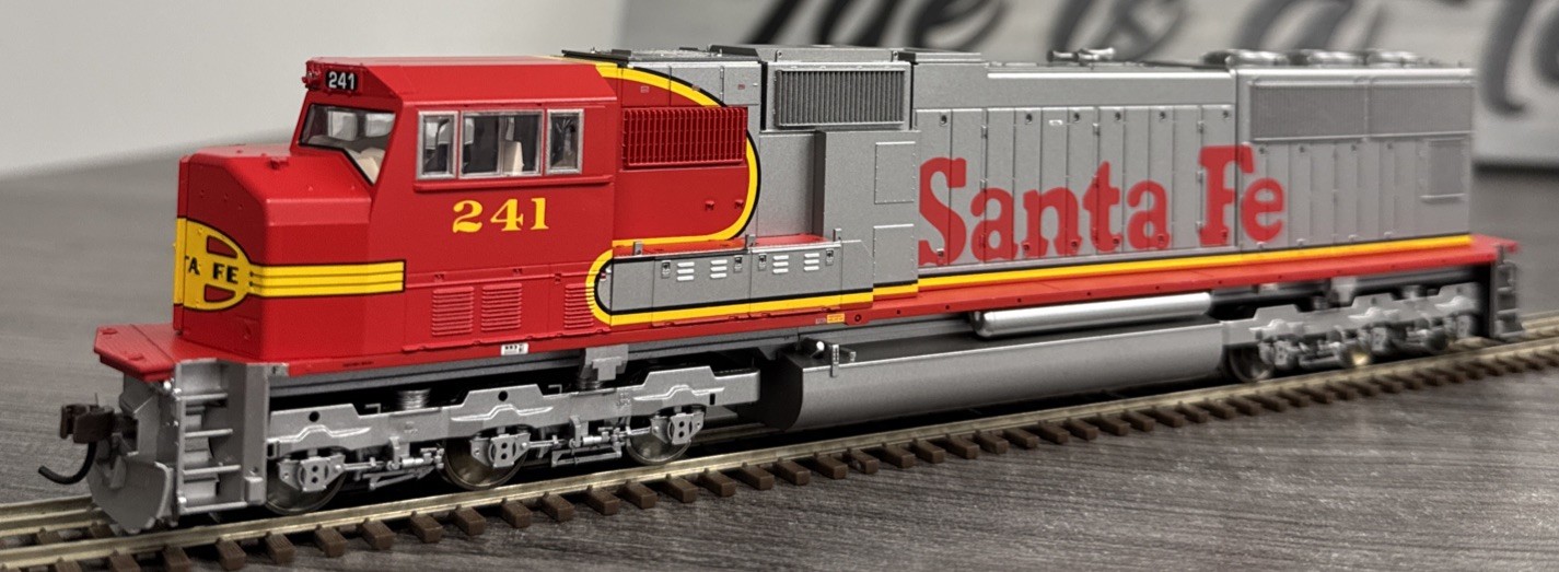 Athearn Genesis HO #G6138 Santa Fe SD75M Diesel Locomotive #241 LNIB & Tested!