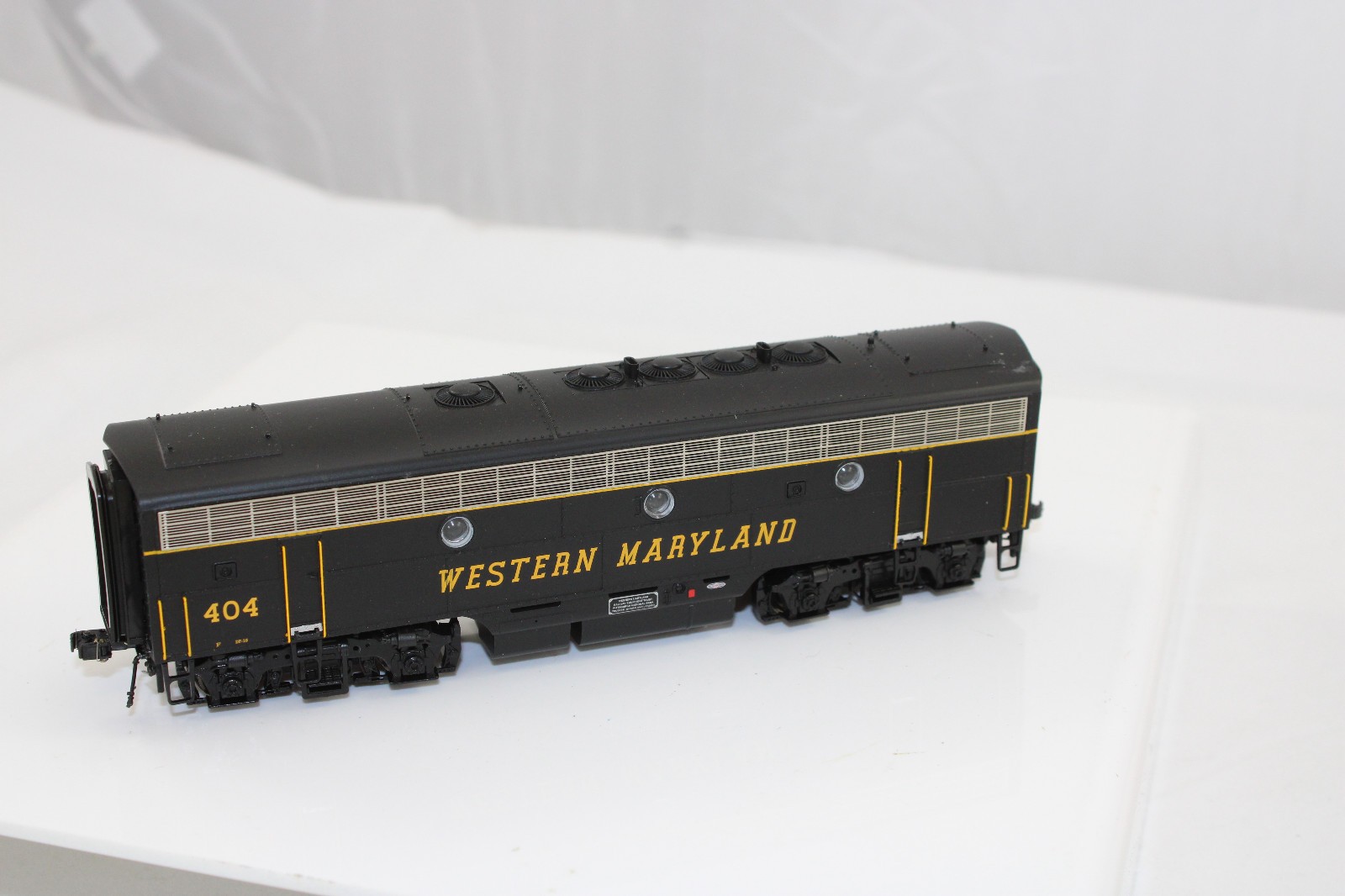 HO – MTH Engines – CSX ES44AC, WM F7 B Unit, UP SD70ACe (2) all PS – Your Choice