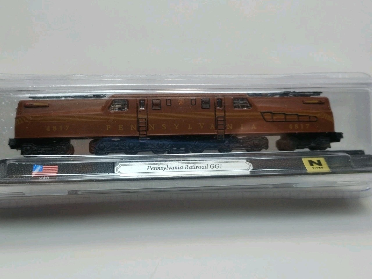 Pennsylvania Train 4817 GG1 USA 1:160 Railroad Locomotive Display USA Del Prado