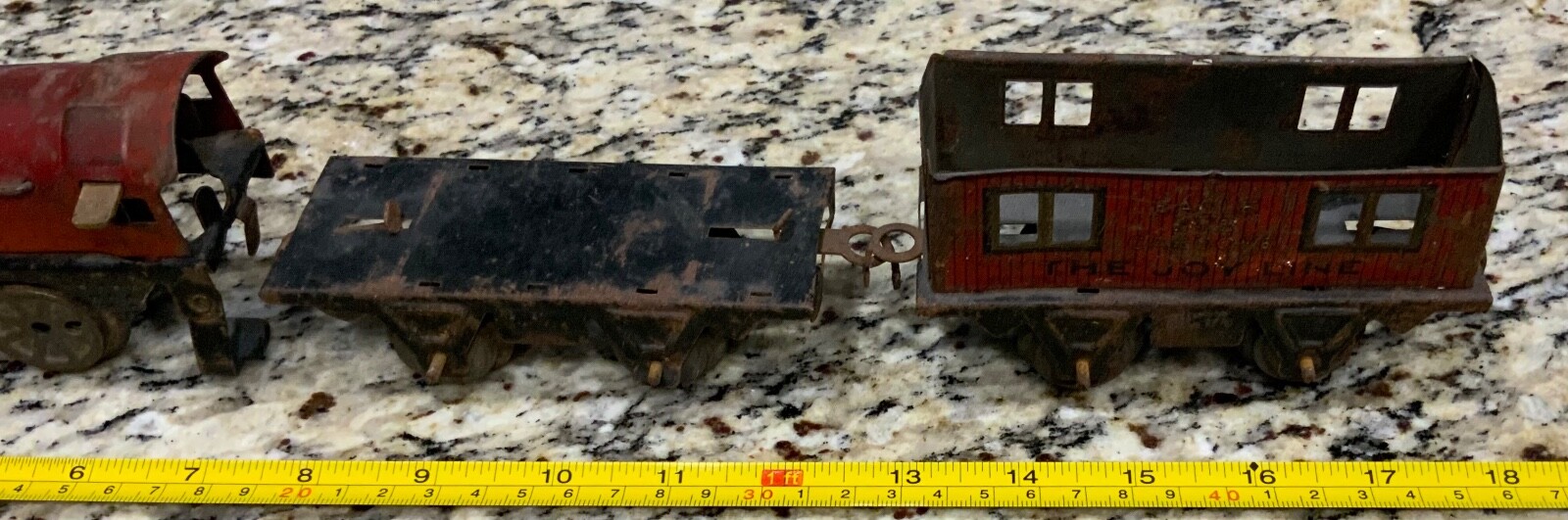 Marx O Gauge Joy Line Red Wind Up Locomotive Boxcar & Eagle Eye Caboose Pre War