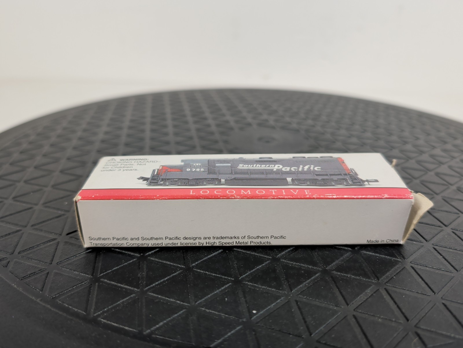 Southern Pacific Locomotive Train High Speed Metal Products Scale Railroad
