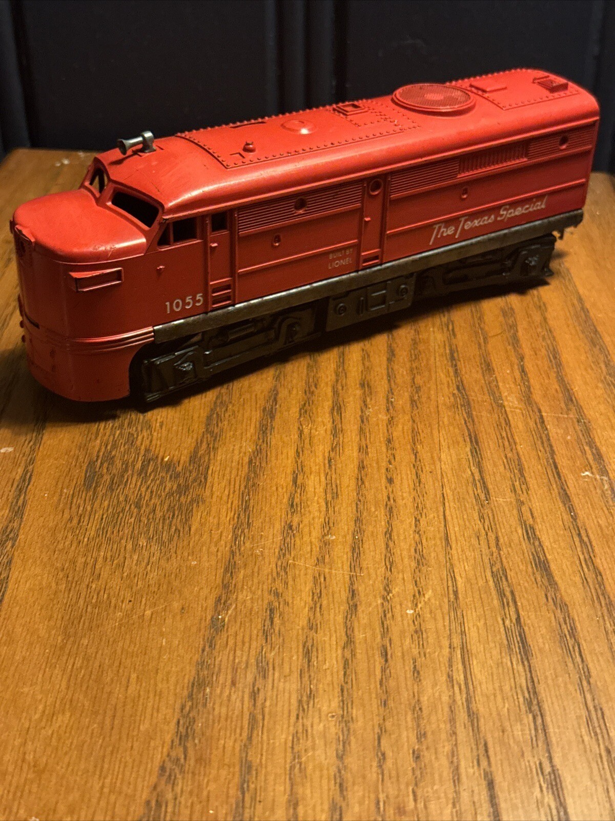 Vintage LIONEL 1055 THE TEXAS SPECIAL Red LOCOMOTIVE Train ….Postwar