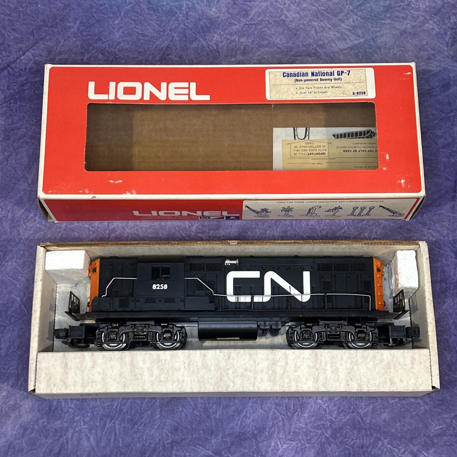 Lionel 6-8258 O Gauge Canadian National GP-7 Non-Powered Diesel Locomotive