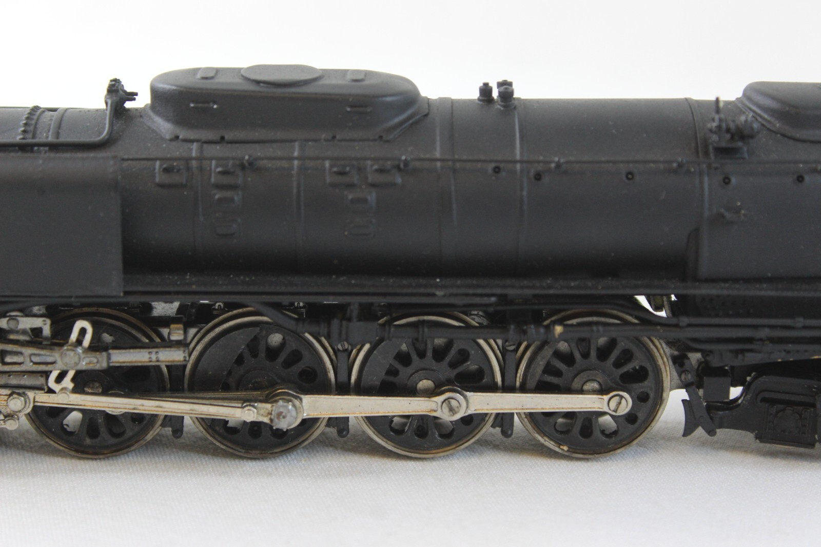Max Gray KTM 4-8-4 Union Pacific 800 Locomotive and Tender Ho Gauge * Untested