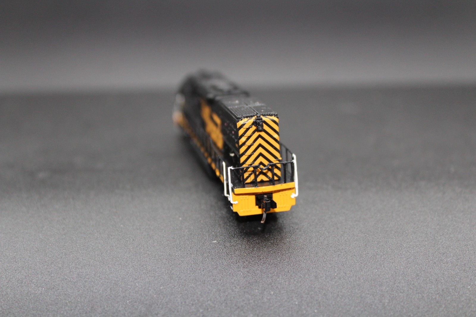N Intermountain SD40T-2 Rio Grande DRGW #5371 DCC/Non-sound Working nose light.