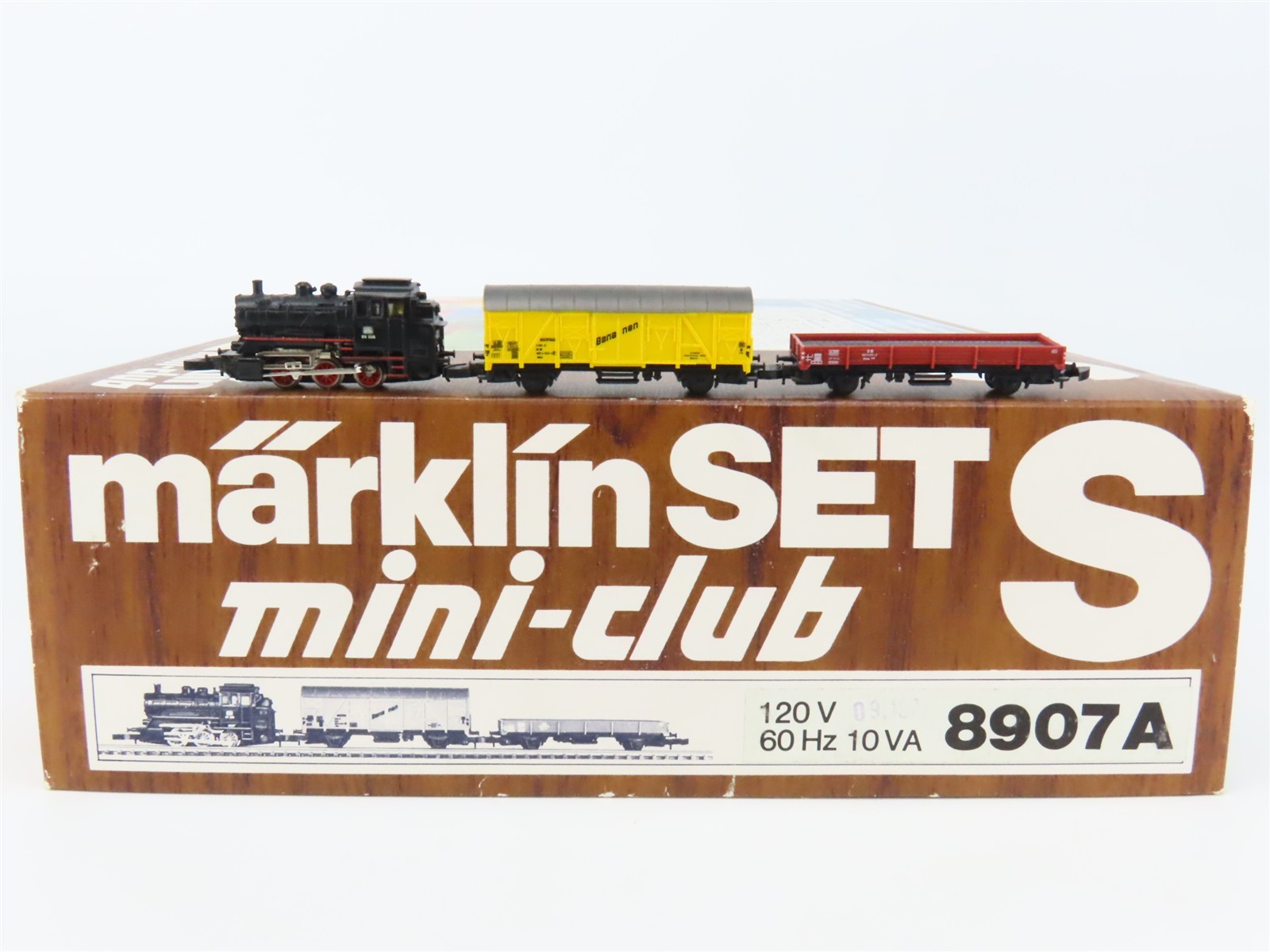 Z Scale Marklin Mini-Club 8907A DB German 0-6-0T Steam Freight Train Set S