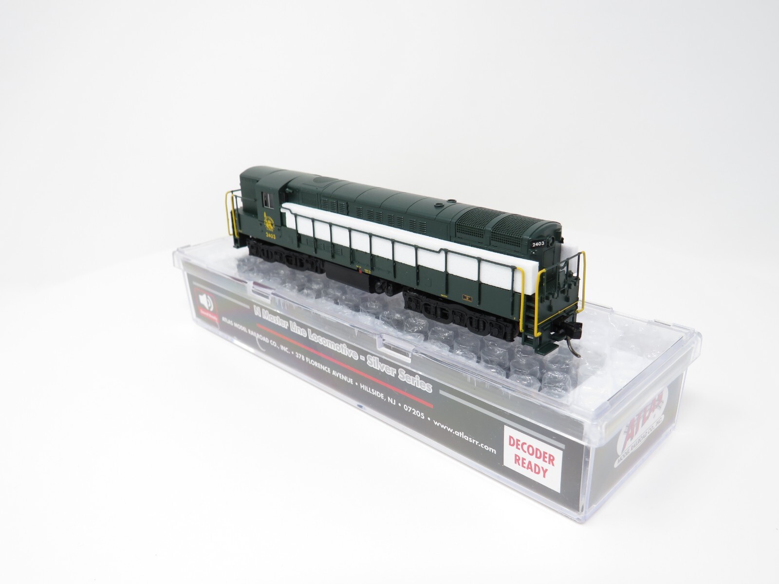 Atlas N 40005386 Jersey Central FM Trainmaster H24-66 Diesel Locomotive Freight