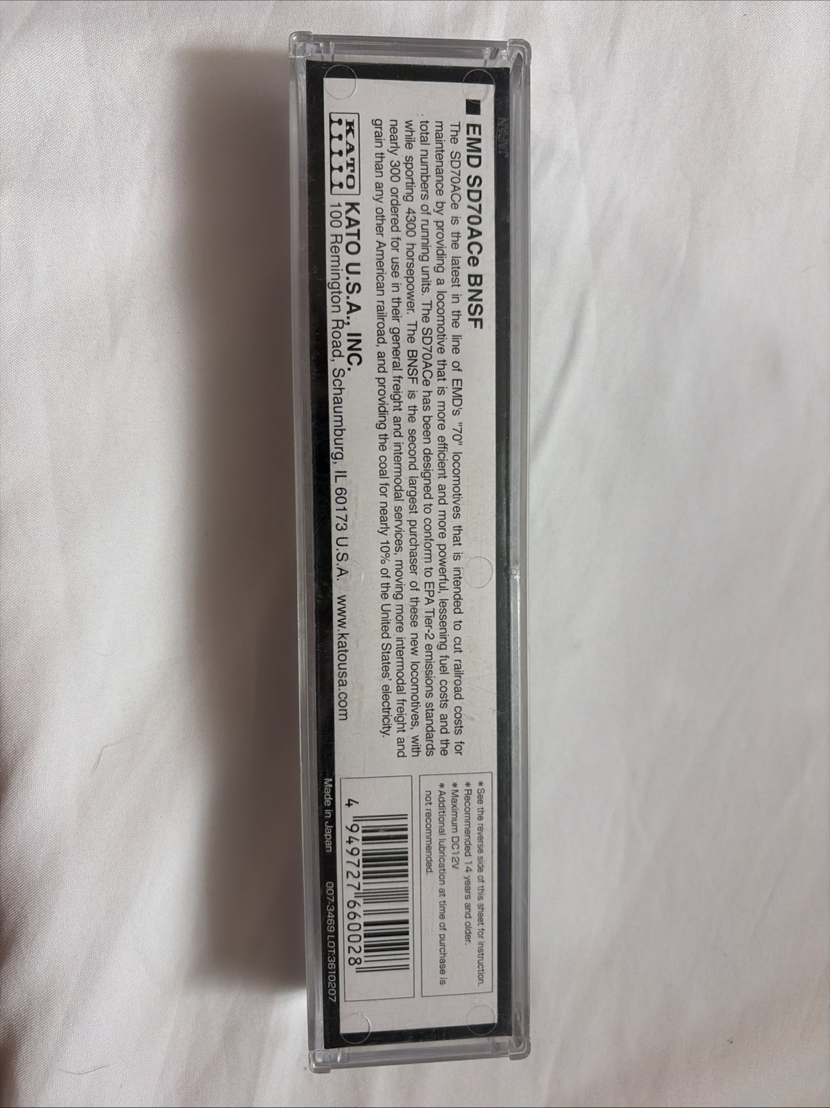 Kato 176-8526 N Scale BNSF Railway Swoosh EMD SD70ACe Diesel Locomotive 8780 NIB