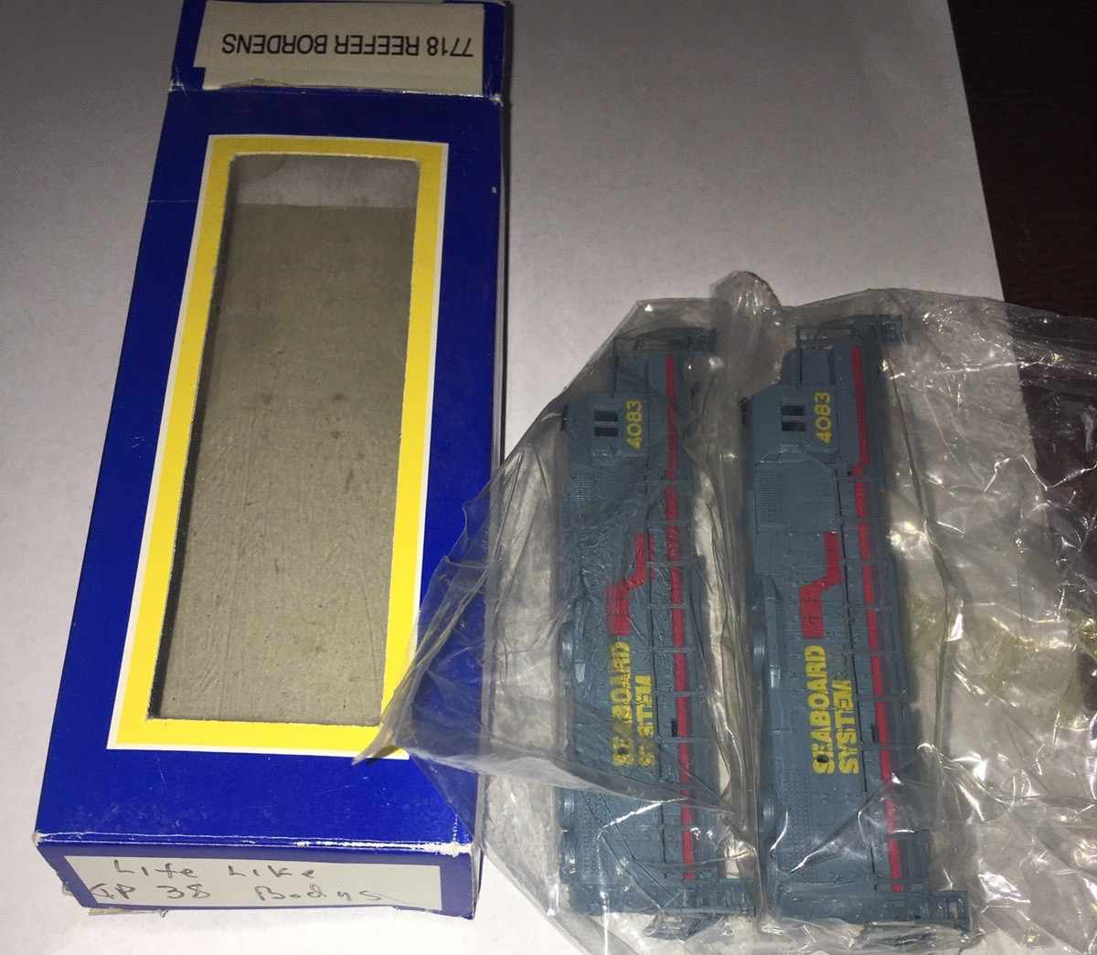 11 Dimi-Trains Life-Like train car kits GP-35 GP-9 GP-30 RS-11 GP-38