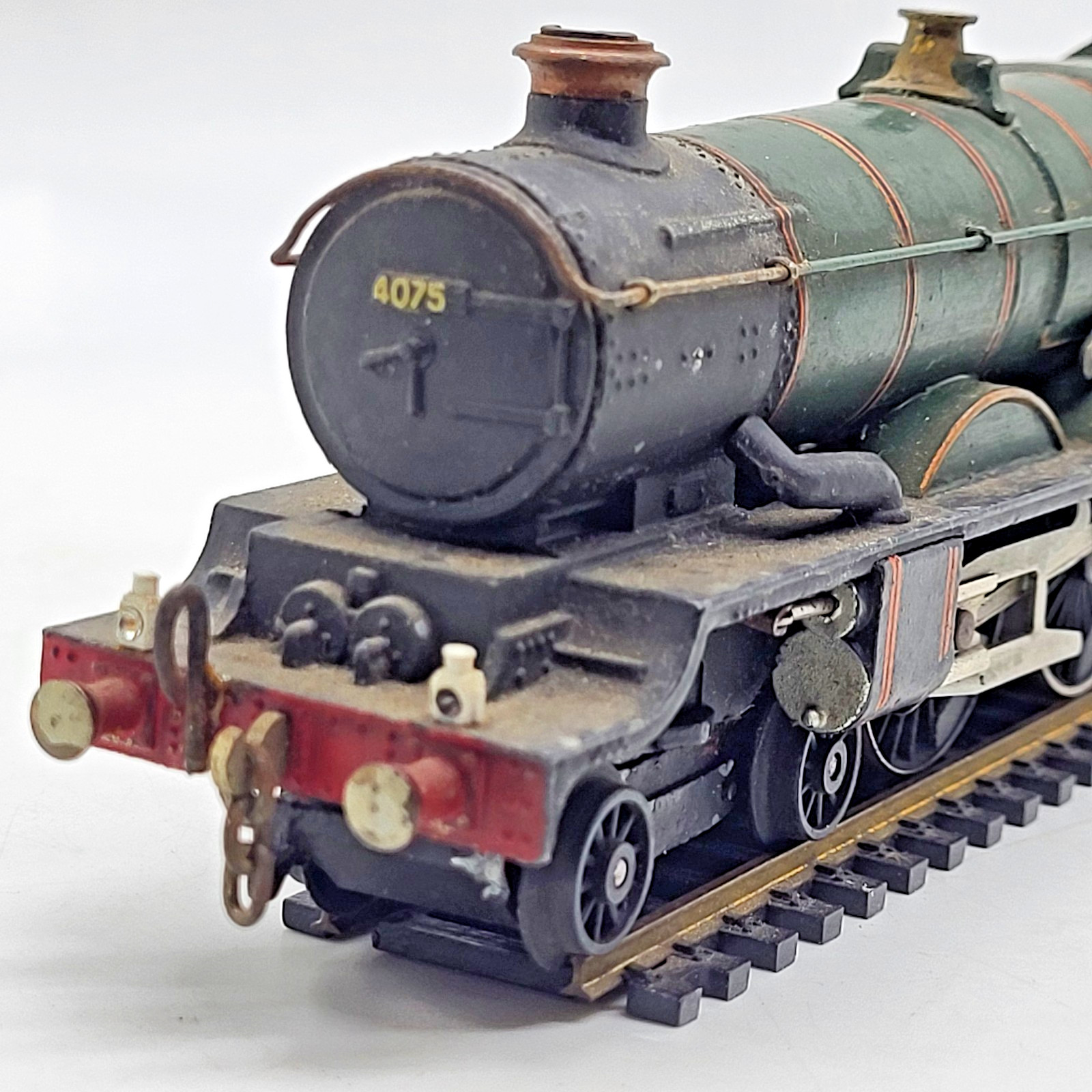 G+R Wrenn Diecast Steam Locomotive + Tender HO Gauge, British Railways 9402, EX