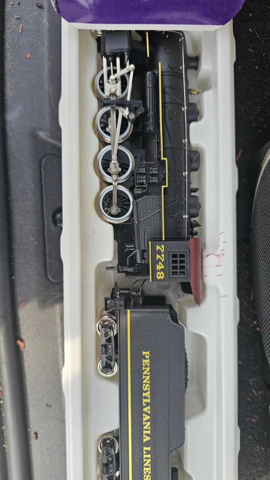 New IHC Premier M9533 HO scale model of a Pennsylvania Railroad 2-6-0 Toy Train