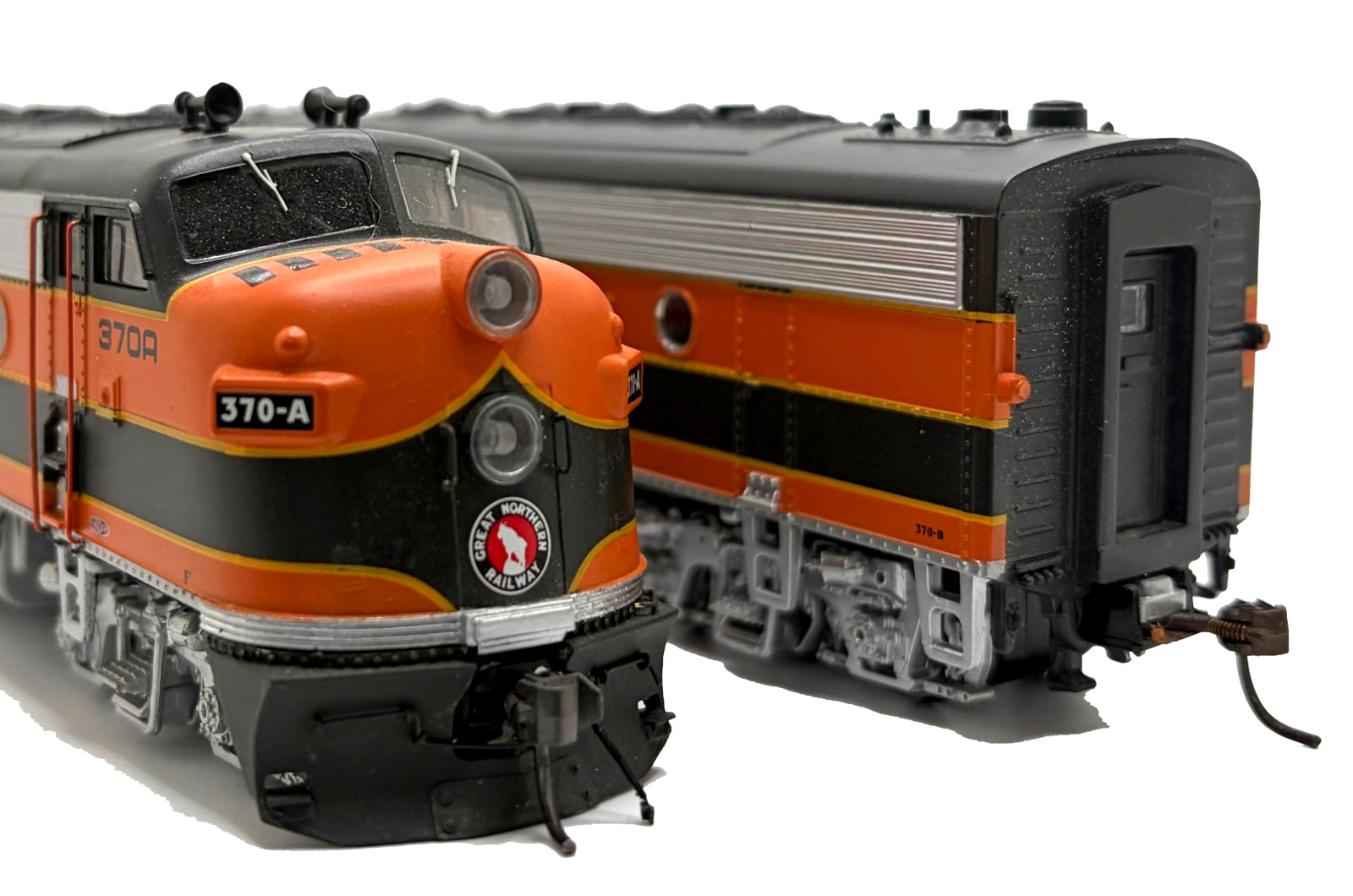HO ATHEARN 8028 F7A-F7B GREAT NORTHERN # 370A, 370B