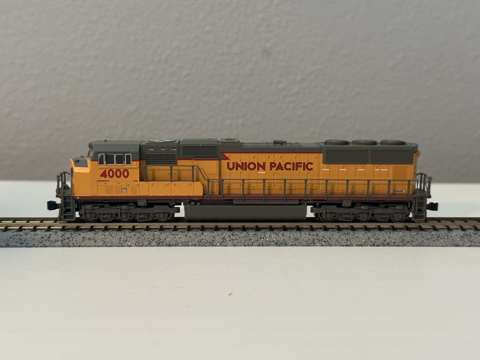 Union Pacific SD70M Lot – KATO N Scale Flat Radiator Diesel Locomotives Rare