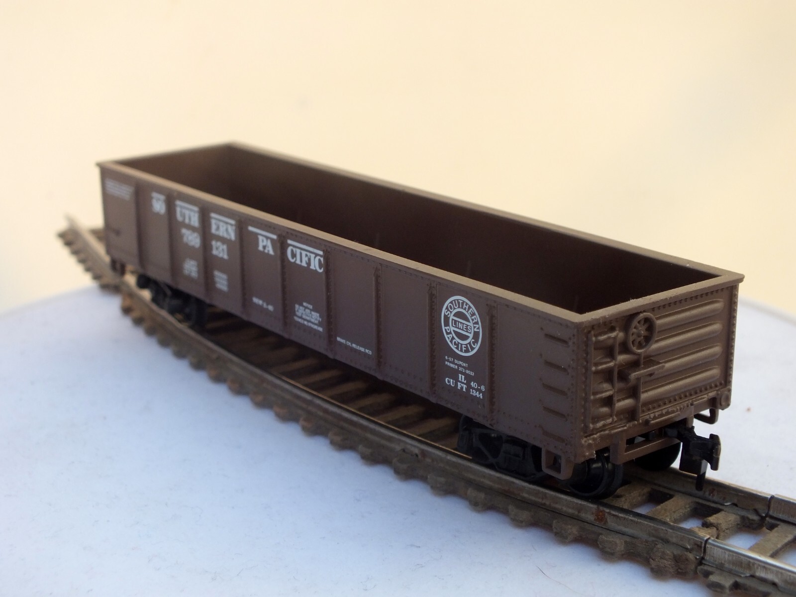 Vintage AHM HO Alco Century 424, Model Power HO 40′ Gondola 8501. OVP.