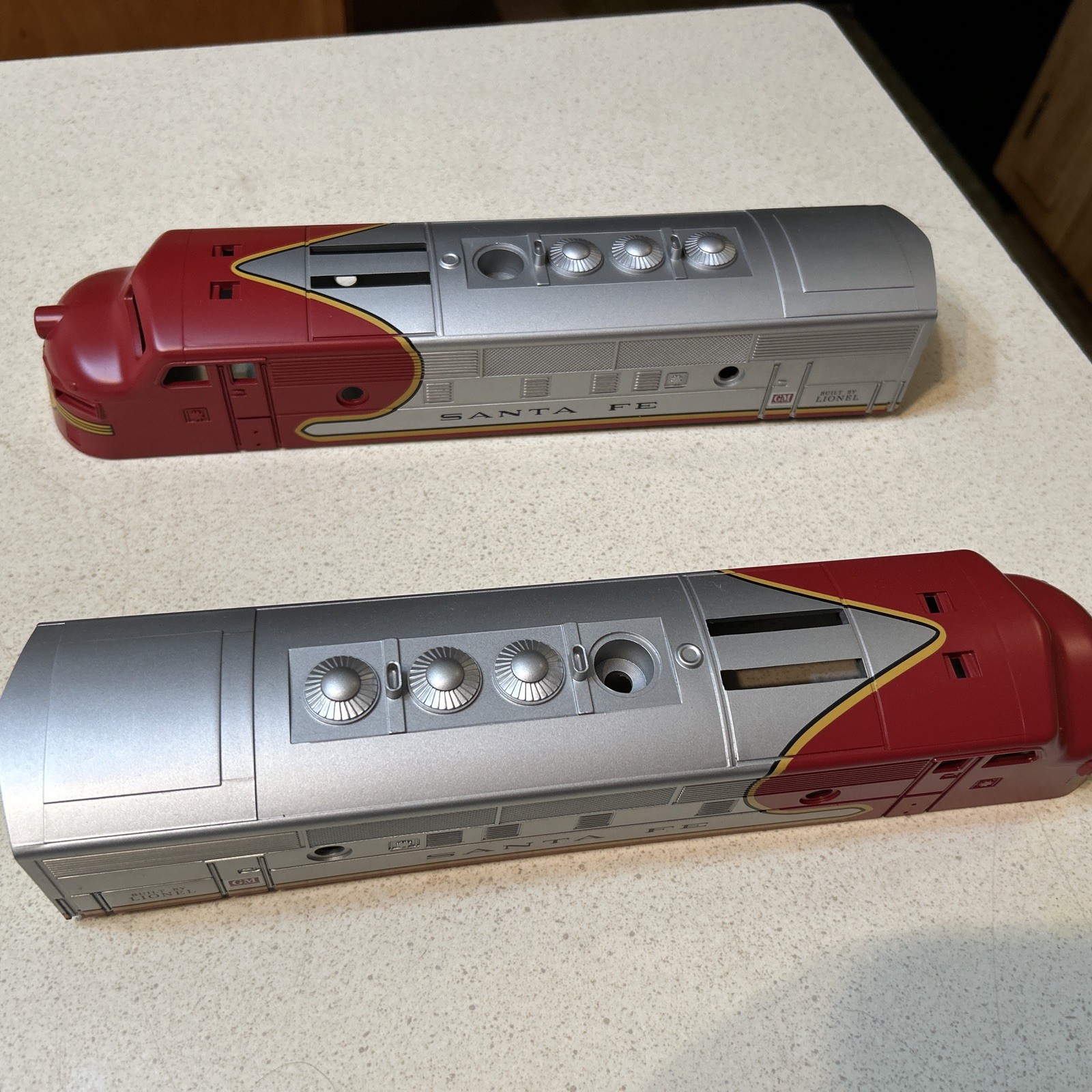 2 Lionel Santa Fe F-3 Diesel O Gauge Shell Only Red And Silver LLC New Nice