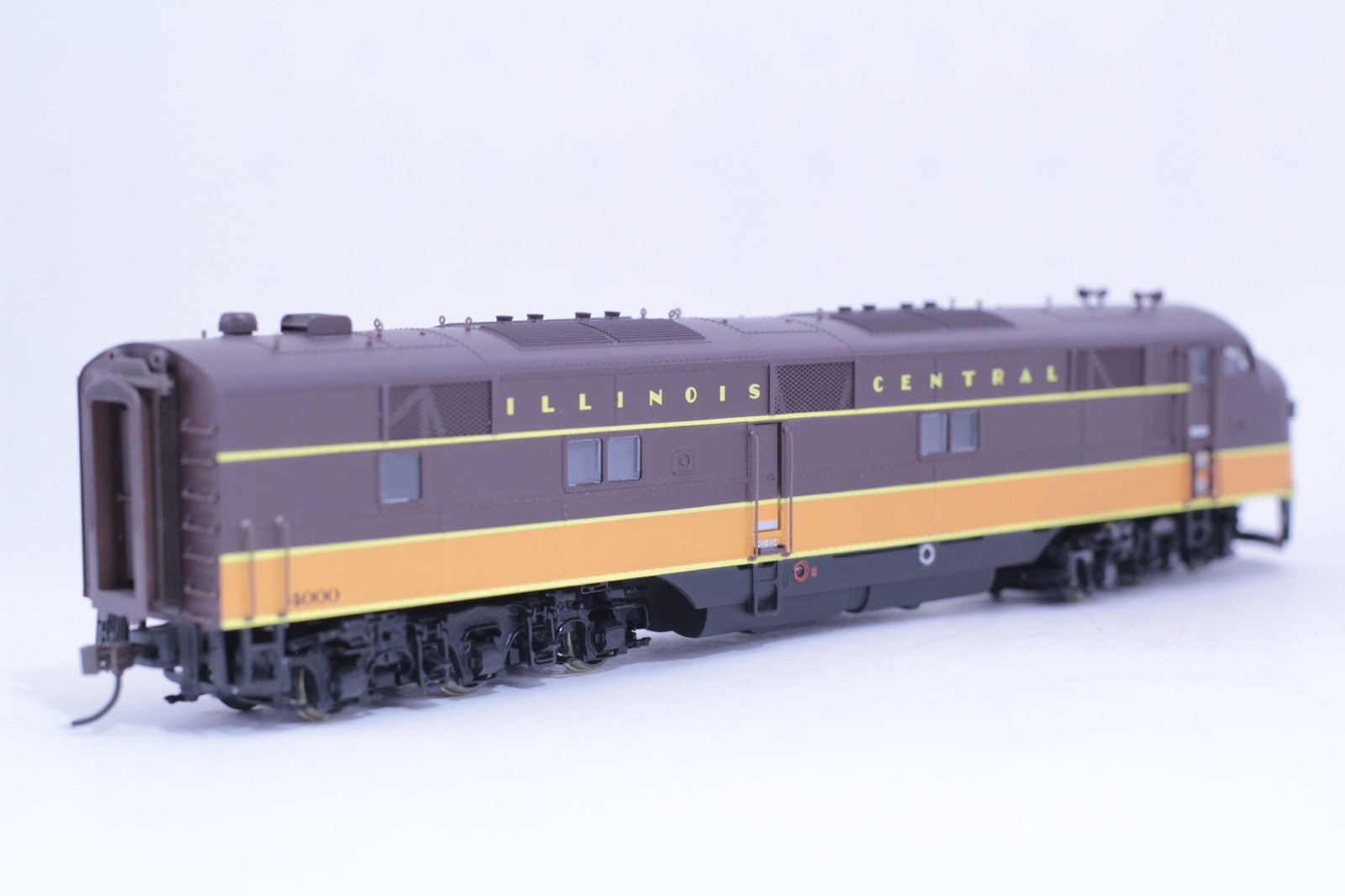 Proto 2000 HO Scale Illinois Central IC #4000 E7 DC Powered Locomotive NEW GEARS