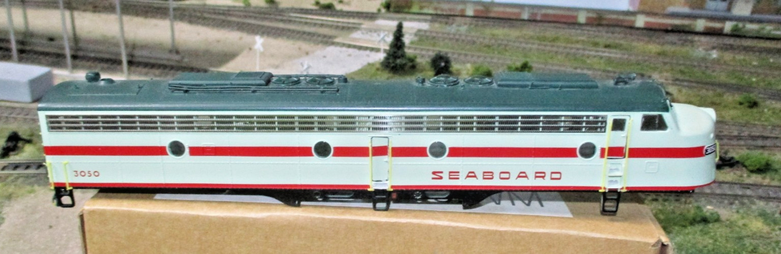 PROTO 2000 E8A,E9A,SAL 3050 OR SLSF 2016 FRISCO W/GLAZING ,DETAILS. SHELL ONLY