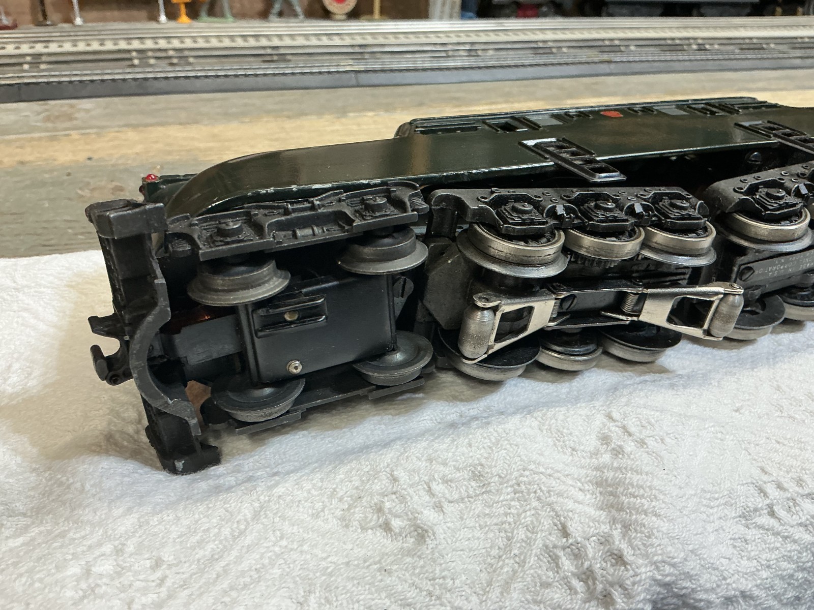 Lionel 2332 GG-1 Train Engine In the Original Box/Liner/ RED BRUSH CAP-RARE