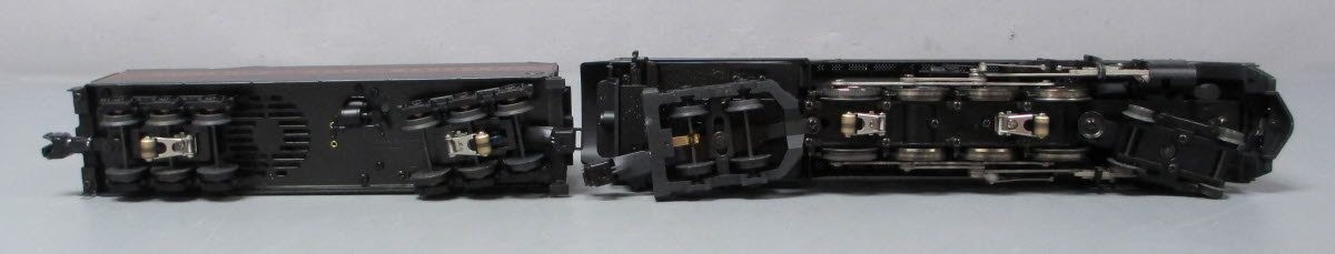 Lionel 6-38026 O Gauge N&W 4-8-4 J-Class Steam Locomotive & Tender #606 LN/Box