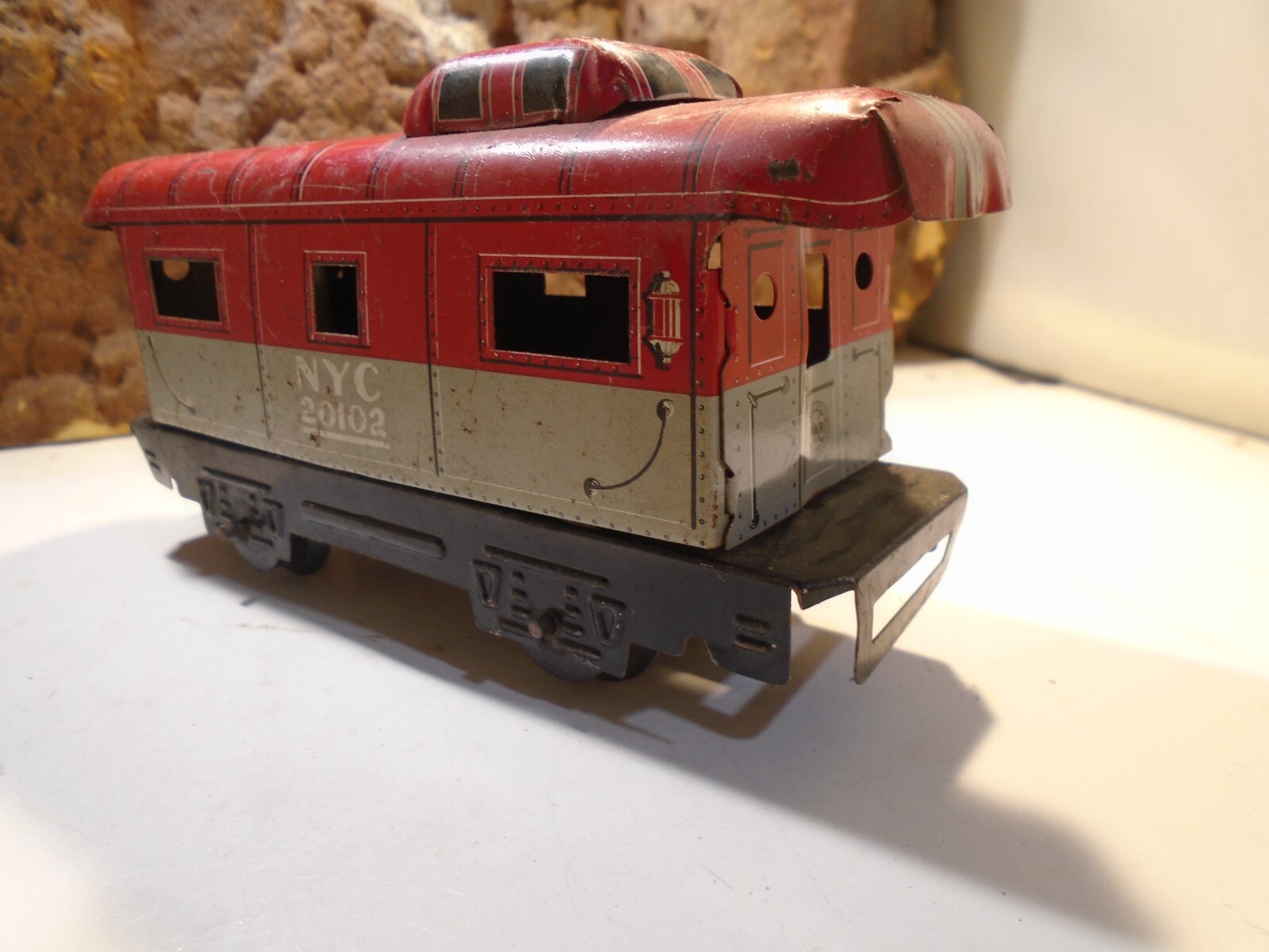 MARX VINTAGE TINPLATE LITOGRAPH CABOOSE NYC 20120, GOOD CONDITION 5-193-5