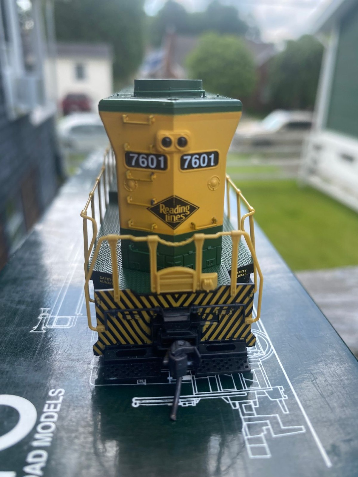 Kato SD45 Reading #7601 NOS HO custom number boards complete, Conrail