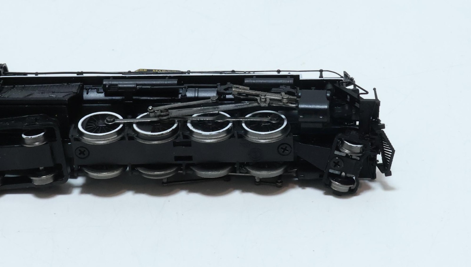 Bachmann Pere Marquette #1225 2-8-4 Locomotive & Tender N Scale